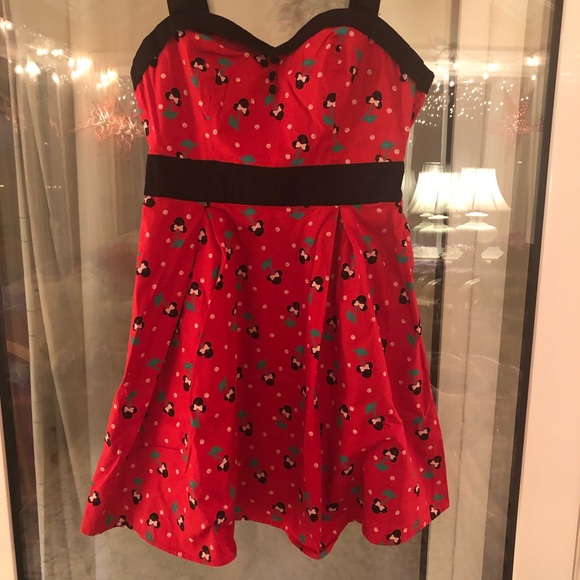 Disney Dresses & Skirts - Minnie Mouse dress - sweetheart neckline